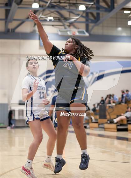 Thumbnail 2 in Muir @ Crescenta Valley photogallery.