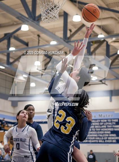 Thumbnail 1 in Muir @ Crescenta Valley photogallery.