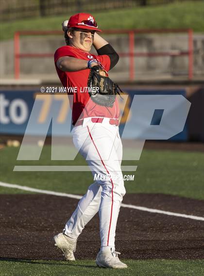 Thumbnail 3 in Beechwood vs St. Henry (All A Classic) photogallery.