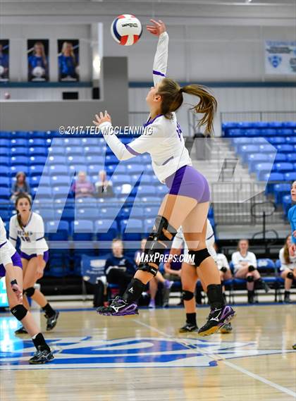 Thumbnail 2 in Springdale vs. Mt. St. Mary Academy (AAA 7A 1st Round Playoff) photogallery.