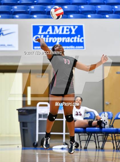 Thumbnail 3 in Springdale vs. Mt. St. Mary Academy (AAA 7A 1st Round Playoff) photogallery.