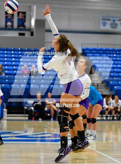 Thumbnail 2 in Springdale vs. Mt. St. Mary Academy (AAA 7A 1st Round Playoff) photogallery.