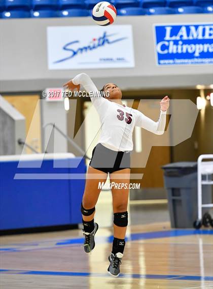 Thumbnail 1 in Springdale vs. Mt. St. Mary Academy (AAA 7A 1st Round Playoff) photogallery.
