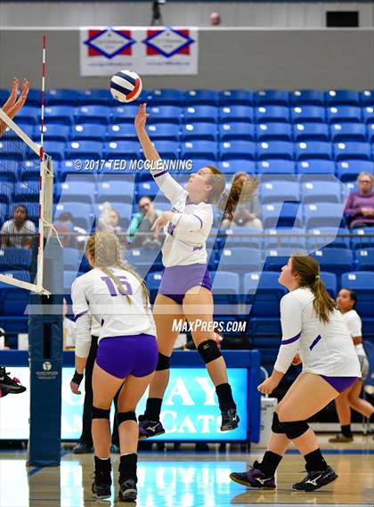 Thumbnail 3 in Springdale vs. Mt. St. Mary Academy (AAA 7A 1st Round Playoff) photogallery.