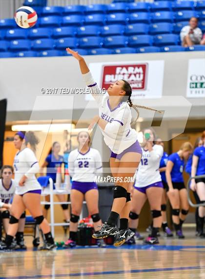 Thumbnail 2 in Springdale vs. Mt. St. Mary Academy (AAA 7A 1st Round Playoff) photogallery.