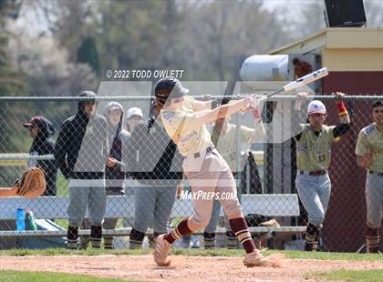 Thumbnail 3 in Sutherland @ Mendon photogallery.