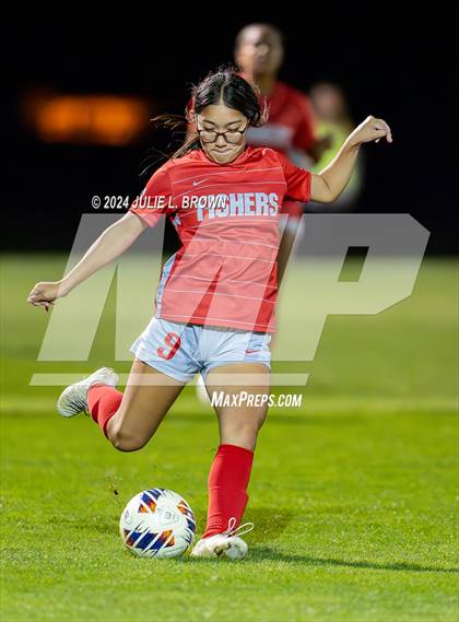 Thumbnail 2 in Hamilton Southeastern vs. Fishers (IHSAA 3A Sectional 8 First Round) photogallery.
