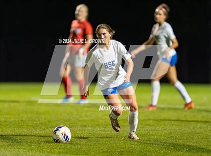 Thumbnail 1 in Hamilton Southeastern vs. Fishers (IHSAA 3A Sectional 8 First Round) photogallery.