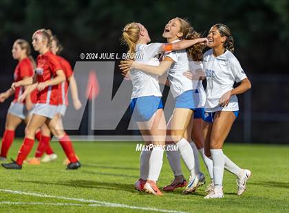 Thumbnail 1 in Hamilton Southeastern vs. Fishers (IHSAA 3A Sectional 8 First Round) photogallery.