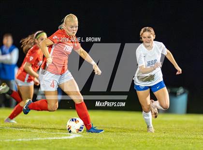 Thumbnail 2 in Hamilton Southeastern vs. Fishers (IHSAA 3A Sectional 8 First Round) photogallery.