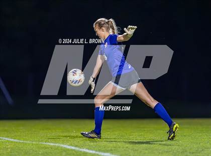 Thumbnail 3 in Hamilton Southeastern vs. Fishers (IHSAA 3A Sectional 8 First Round) photogallery.