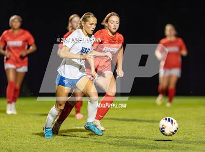 Thumbnail 3 in Hamilton Southeastern vs. Fishers (IHSAA 3A Sectional 8 First Round) photogallery.
