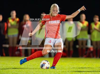 Thumbnail 2 in Hamilton Southeastern vs. Fishers (IHSAA 3A Sectional 8 First Round) photogallery.