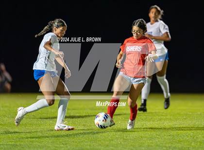 Thumbnail 2 in Hamilton Southeastern vs. Fishers (IHSAA 3A Sectional 8 First Round) photogallery.