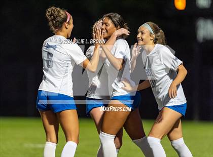 Thumbnail 2 in Hamilton Southeastern vs. Fishers (IHSAA 3A Sectional 8 First Round) photogallery.