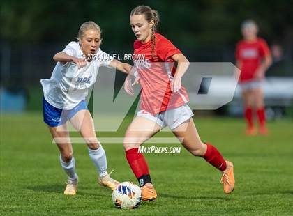 Thumbnail 2 in Hamilton Southeastern vs. Fishers (IHSAA 3A Sectional 8 First Round) photogallery.