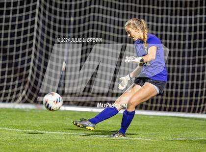 Thumbnail 2 in Hamilton Southeastern vs. Fishers (IHSAA 3A Sectional 8 First Round) photogallery.