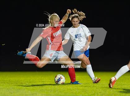 Thumbnail 3 in Hamilton Southeastern vs. Fishers (IHSAA 3A Sectional 8 First Round) photogallery.