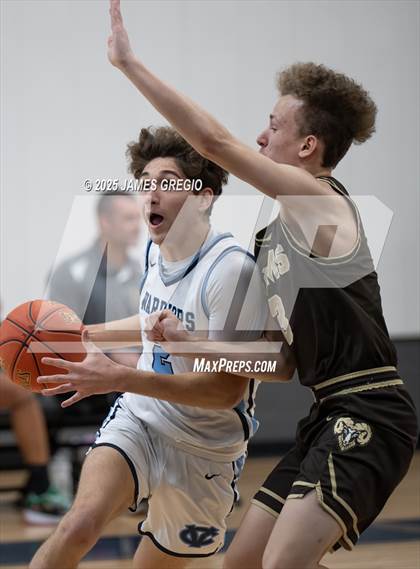 Thumbnail 3 in Central Valley vs Highland (Legends Classic) photogallery.