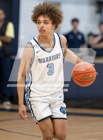 Thumbnail 1 in Central Valley vs Highland (Legends Classic) photogallery.