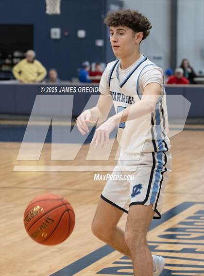 Thumbnail 1 in Central Valley vs Highland (Legends Classic) photogallery.