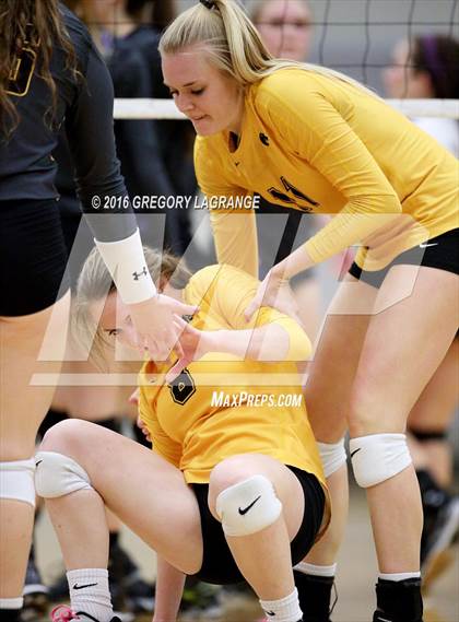 Thumbnail 3 in Fossil Ridge @ Timber Creek photogallery.