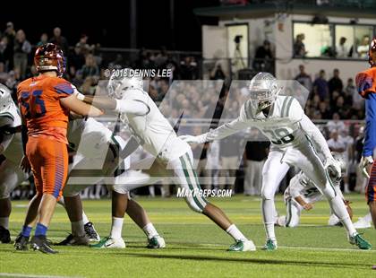 Thumbnail 2 in Bishop Gorman @ De La Salle photogallery.