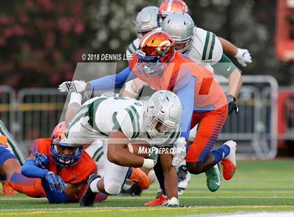 Thumbnail 3 in Bishop Gorman @ De La Salle photogallery.