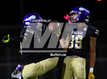 Thumbnail 2 in Bellarmine Prep @ Puyallup photogallery.