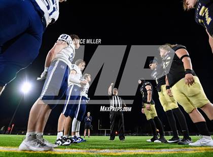 Thumbnail 2 in Bellarmine Prep @ Puyallup photogallery.