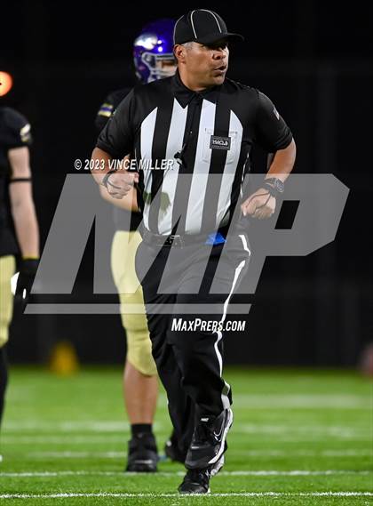 Thumbnail 1 in Bellarmine Prep @ Puyallup photogallery.