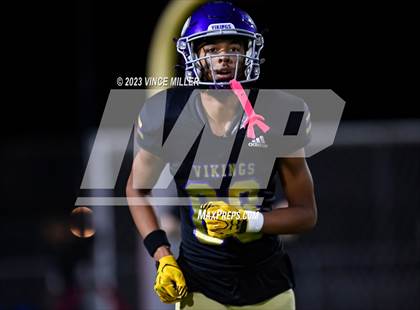 Thumbnail 3 in Bellarmine Prep @ Puyallup photogallery.