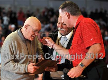 Thumbnail 2 in Whitney Young vs. Bishop Gorman (Nike Extravaganza) photogallery.
