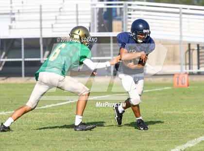 Thumbnail 2 in Holy Cross @ Burbank (Scrimmage) photogallery.
