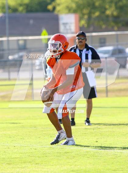 Thumbnail 2 in Holy Cross @ Burbank (Scrimmage) photogallery.