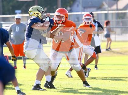 Thumbnail 3 in Holy Cross @ Burbank (Scrimmage) photogallery.