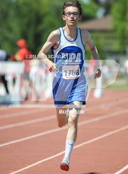 Thumbnail 1 in AIA Track & Field Championships (Boys 4x800 Relay) photogallery.