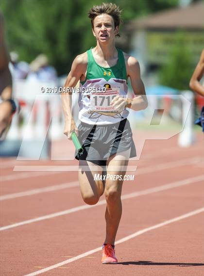 Thumbnail 1 in AIA Track & Field Championships (Boys 4x800 Relay) photogallery.
