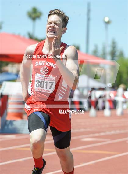 Thumbnail 1 in AIA Track & Field Championships (Boys 4x800 Relay) photogallery.