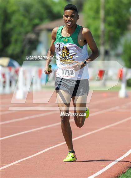 Thumbnail 2 in AIA Track & Field Championships (Boys 4x800 Relay) photogallery.