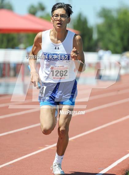 Thumbnail 1 in AIA Track & Field Championships (Boys 4x800 Relay) photogallery.