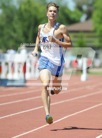 Thumbnail 3 in AIA Track & Field Championships (Boys 4x800 Relay) photogallery.