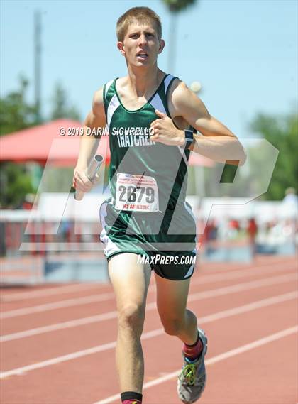 Thumbnail 1 in AIA Track & Field Championships (Boys 4x800 Relay) photogallery.