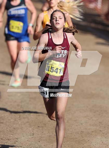 Thumbnail 3 in CIF State Cross Country Championships (Girls D4 Race) photogallery.