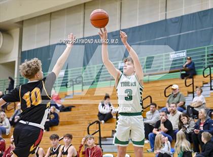 Thumbnail 3 in FR: Alexandria-Monroe @ Yorktown photogallery.