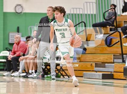 Thumbnail 1 in FR: Alexandria-Monroe @ Yorktown photogallery.