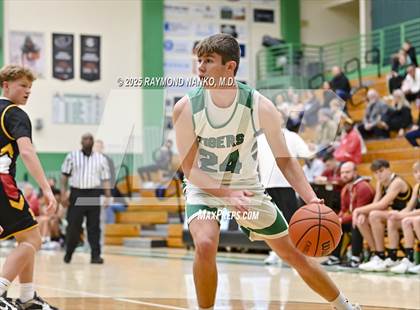 Thumbnail 2 in FR: Alexandria-Monroe @ Yorktown photogallery.