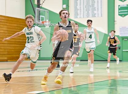 Thumbnail 3 in FR: Alexandria-Monroe @ Yorktown photogallery.