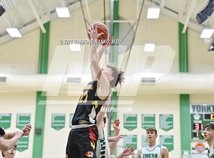 Thumbnail 1 in FR: Alexandria-Monroe @ Yorktown photogallery.