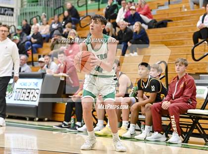 Thumbnail 3 in FR: Alexandria-Monroe @ Yorktown photogallery.